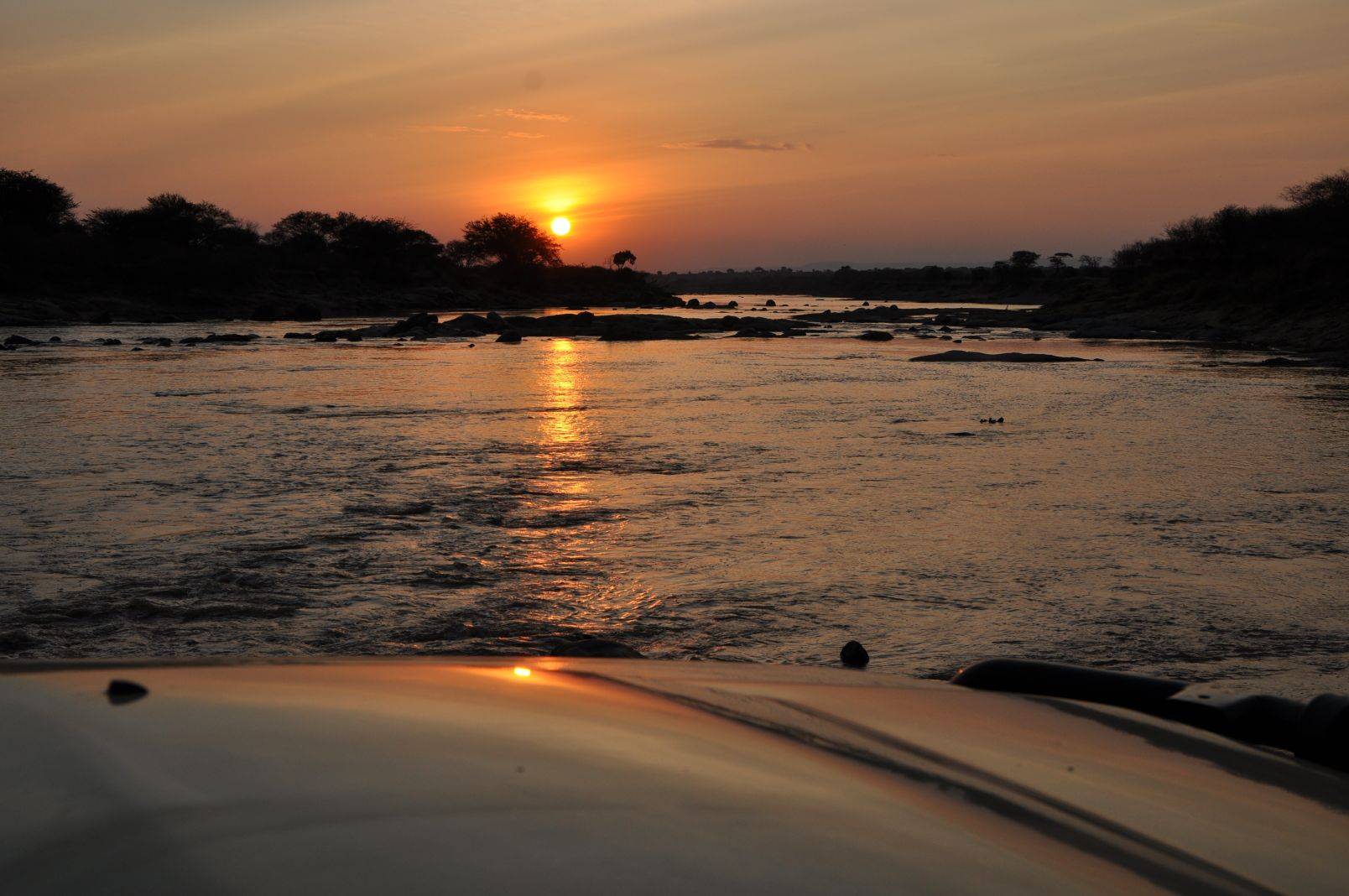  Mara River, Serengeti